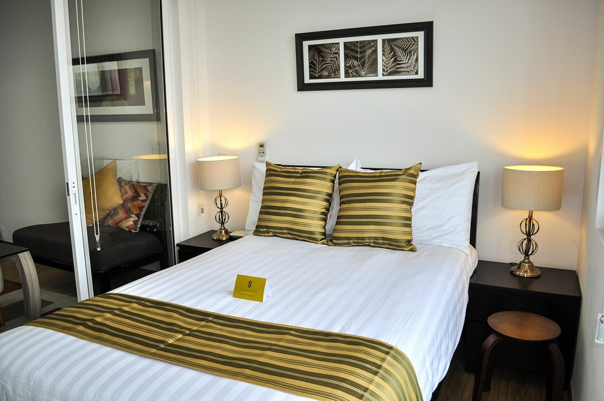 Siglo Suites @ The Acqua Private Residences Mandaluyong Luaran gambar